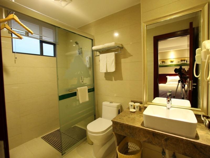 Greentree Inn Guangxi Nanning Jiangnan Wanda Plaza Tinghong Road Express Hotel المظهر الخارجي الصورة